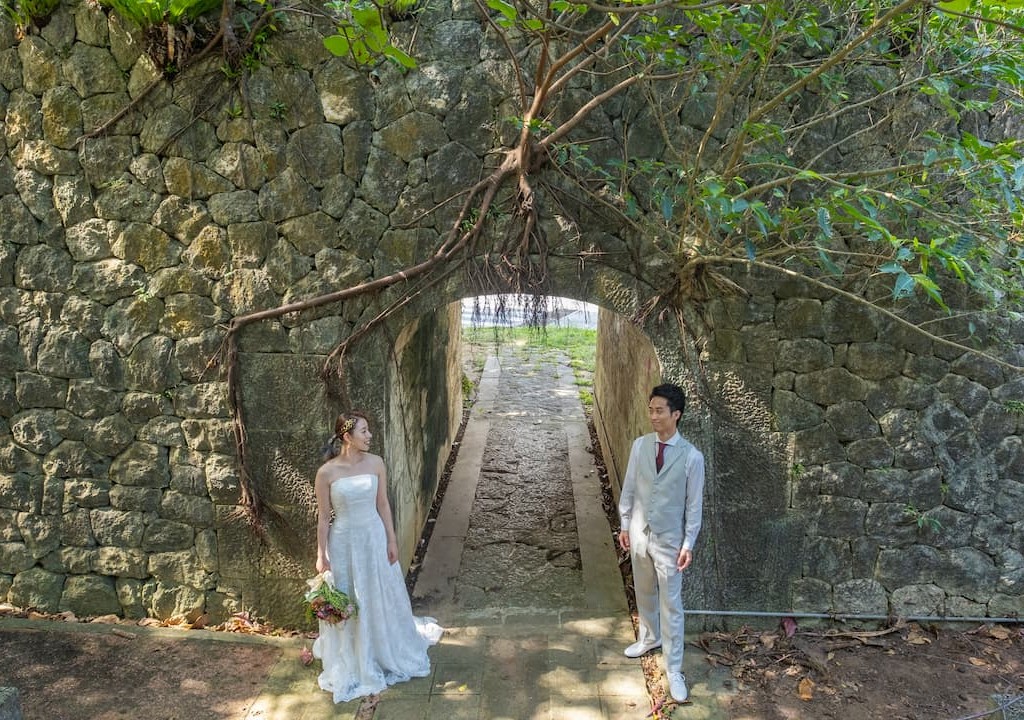 沖縄県うるま市の「石川公園」でのブライダルフォト