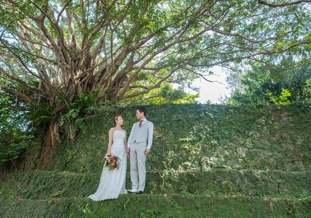 沖縄県うるま市の「石川公園」でのブライダルフォト