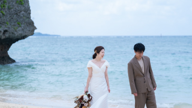 沖縄県恩納村のフォトウェディング(ビーチフォト)