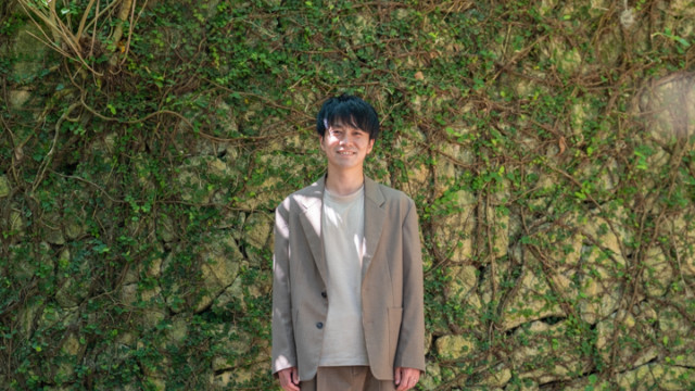 沖縄の森の中のフォトウェディング(グリーン)