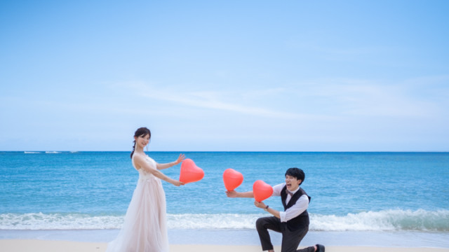 沖縄フォトウェディング(恩納村でのビーチフォト)