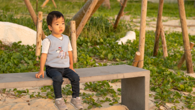 沖縄でのビーチファミリーフォト(サンセット)