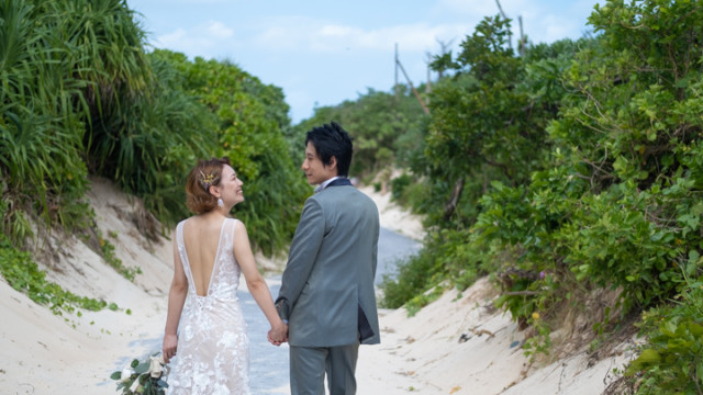 宮古島でのフォトウェディング(与那覇前浜ビーチ)