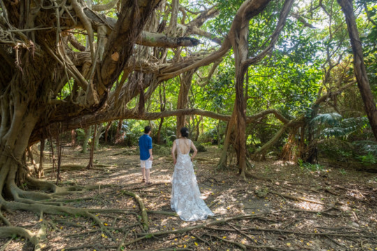 沖縄フォトウェディング(東の御嶽)