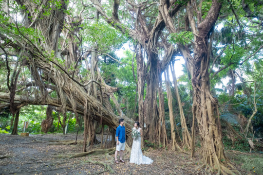 沖縄フォトウェディング(東の御嶽)