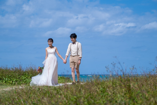 沖縄フォトウェディング(仲泊海岸)