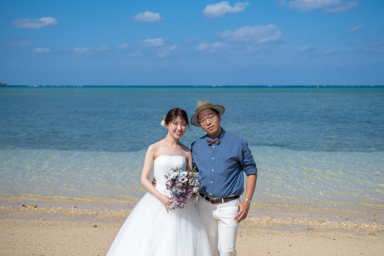 沖縄フォトウェディング(仲泊ビーチ)