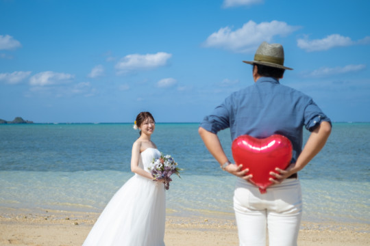 沖縄フォトウェディング(仲泊ビーチ)