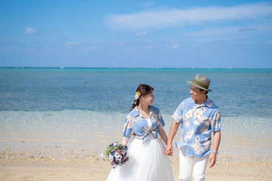 沖縄フォトウェディング(仲泊ビーチ)