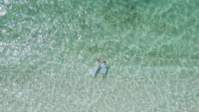 default 恩納村のビーチでフォトウェディング