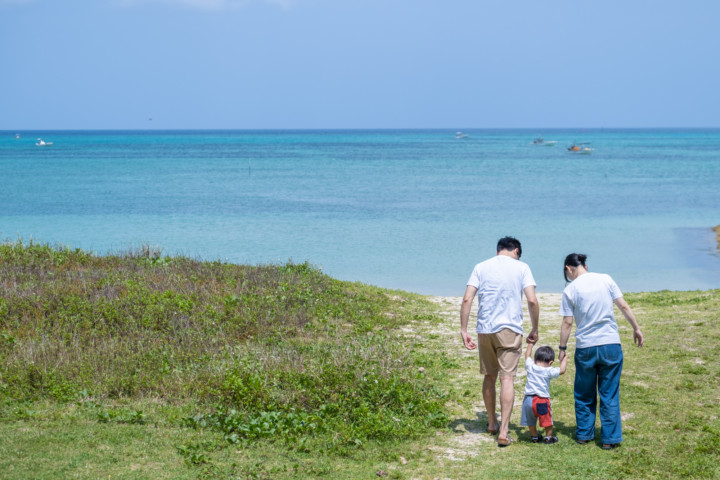 沖縄ファミリーフォト(仲泊海岸 )