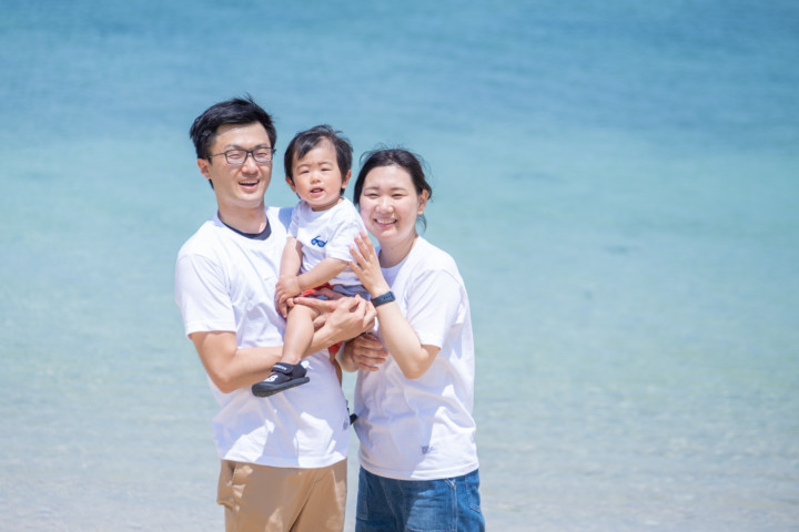 沖縄ファミリーフォト(仲泊海岸 )