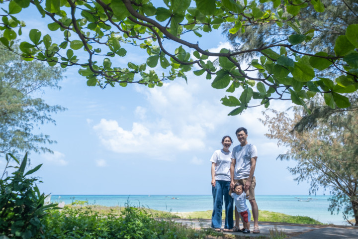 沖縄ファミリーフォト(仲泊海岸 )