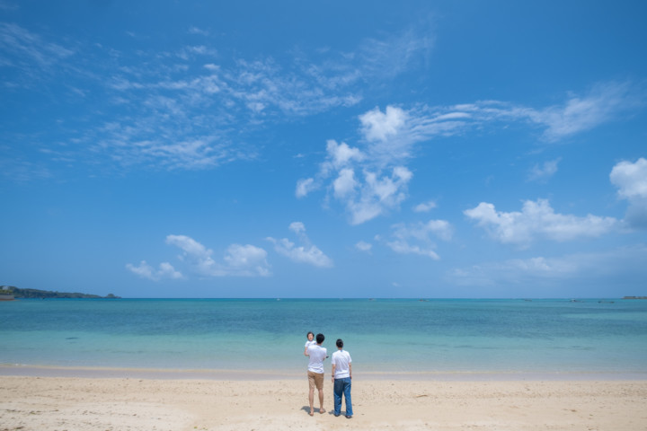 沖縄ファミリーフォト(仲泊海岸 )