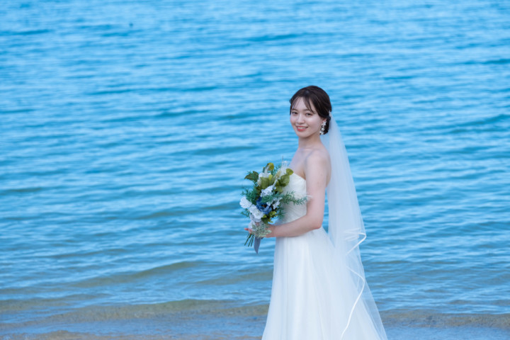 沖縄フォトウェディング(ウェディングドレス)