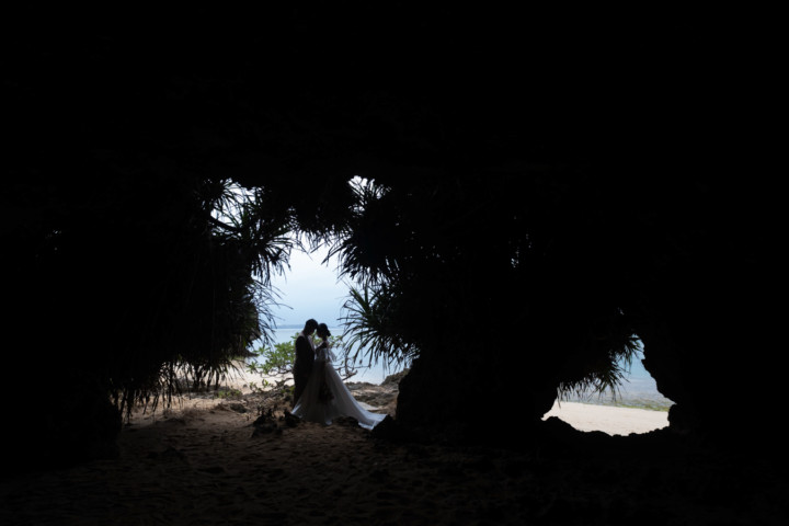 沖縄フォトウェディング(ざねー浜)(シルエット撮影)
