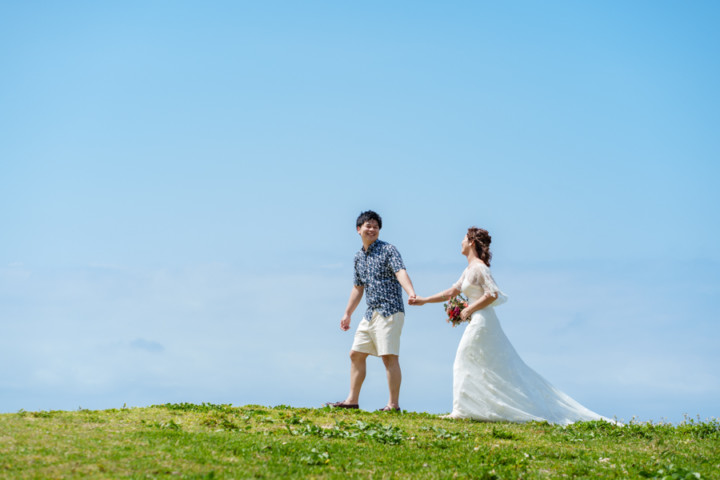 沖縄フォトウェディング(仲泊ビーチ)