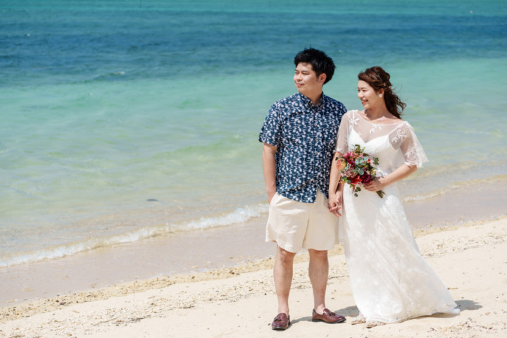 沖縄フォトウェディング(仲泊ビーチ)