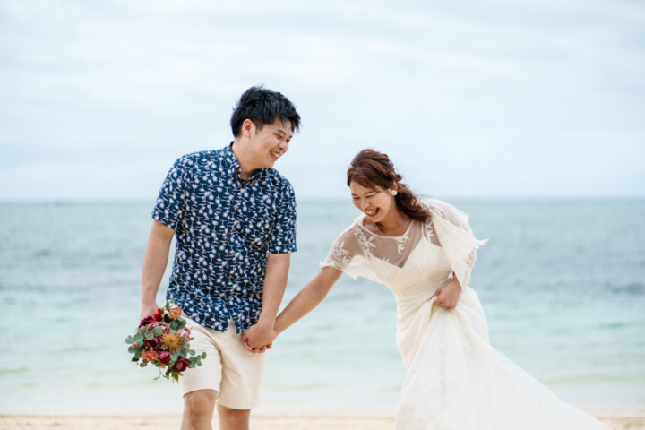 沖縄フォトウェディング(仲泊ビーチ)