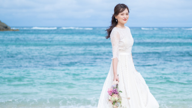 沖縄フォトウェディング(ウェディングドレス)