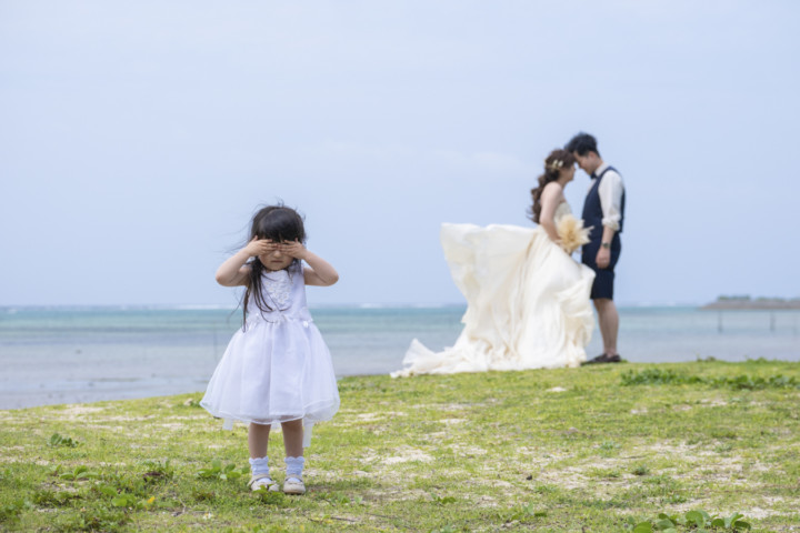 沖縄フォトウェディング 仲泊海岸
