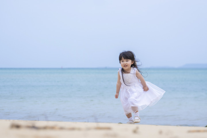 沖縄フォトウェディング 仲泊海岸